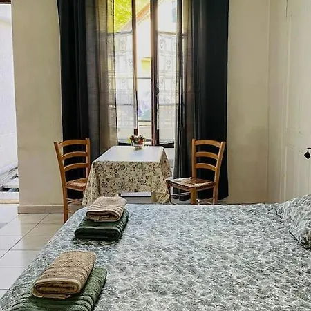 L'aquarium, Parking Gratuit, Garage Moto Et Velo Apartmán Talloires